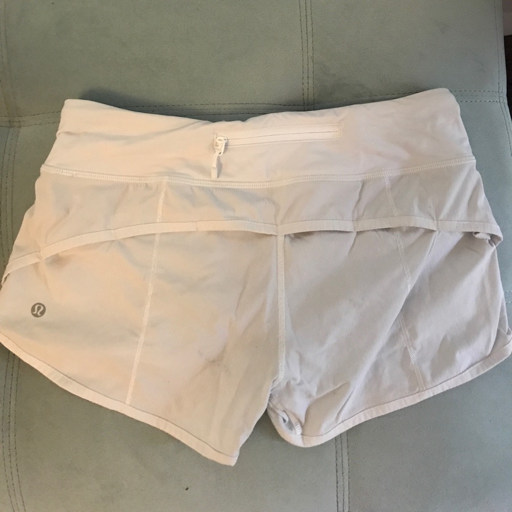 GREAT CONDITON White Lululemon Speed Shorts